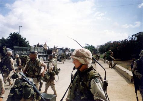 Black Hawk Down! Un racconto crudo di guerra e coraggio nella Somalia del 1993!